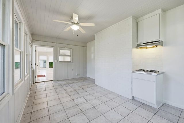 571 Fernwood Rd., Murrells Inlet, SC 29576