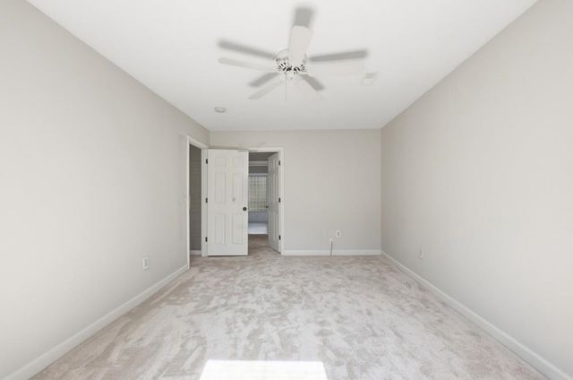 571 Fernwood Rd., Murrells Inlet, SC 29576