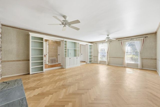 571 Fernwood Rd., Murrells Inlet, SC 29576