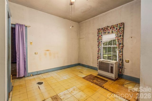 128 John Deere Drive, Harmony, NC 28634