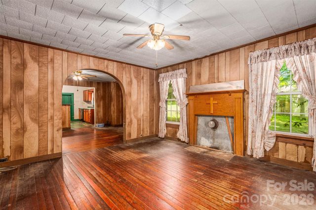 128 John Deere Drive, Harmony, NC 28634