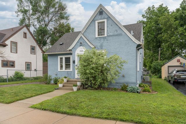 705 Wall Street, North Mankato, MN 56003