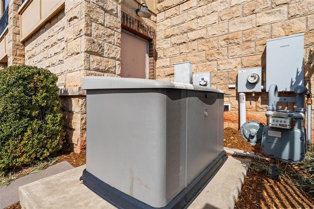 100 Russell M Perry Avenue, Oklahoma City, OK 73104