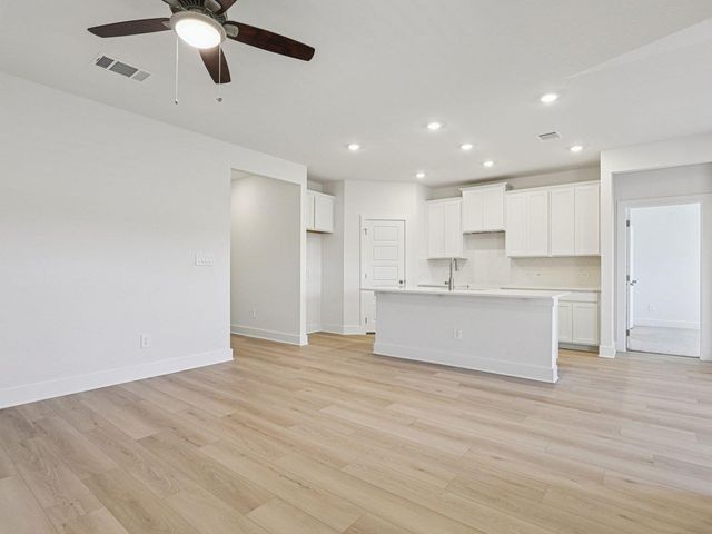 620 Timbo DR, Jarrell, TX 76537