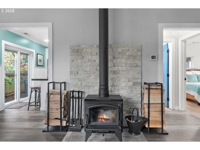 820 12TH Ave, Seaside, OR 97138