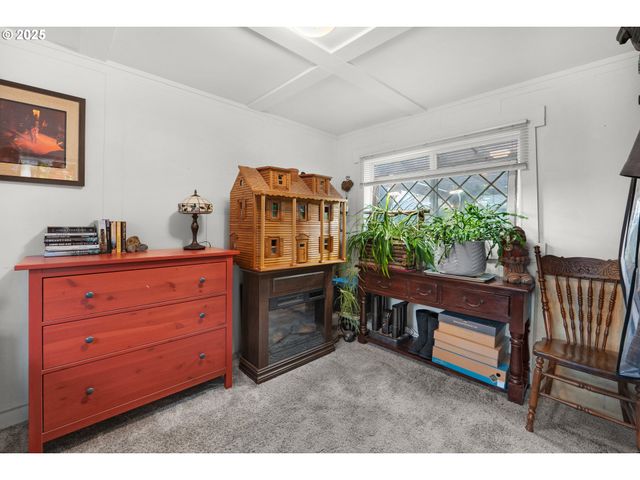 820 12TH Ave, Seaside, OR 97138