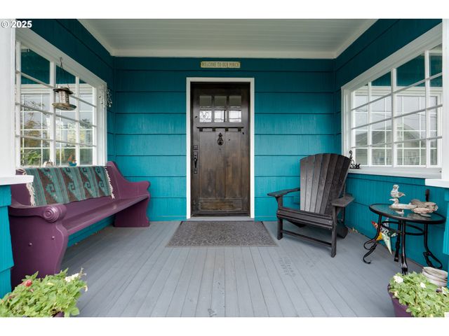 820 12TH Ave, Seaside, OR 97138