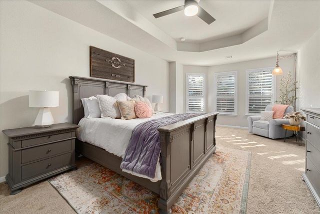 888 Oyster CRK, Buda, TX 78610