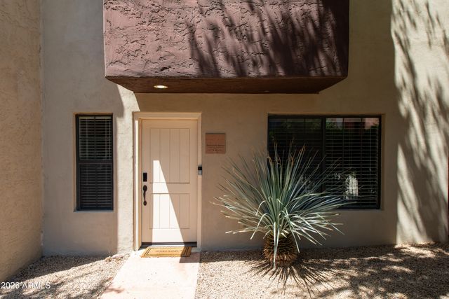 3437 E AVALON Drive, Phoenix, AZ 85018