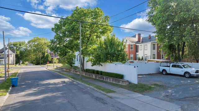 1701 Patterson AVE, Roanoke, VA 24016