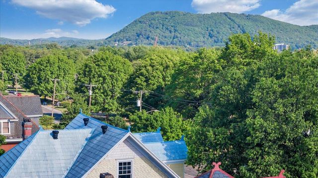 1701 Patterson AVE, Roanoke, VA 24016