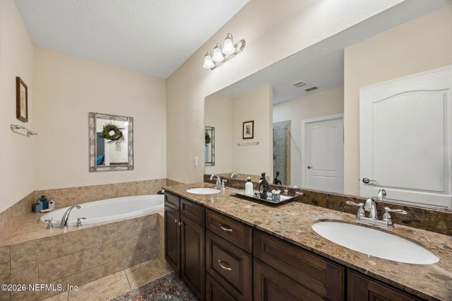 1324 FRYSTON Street, St. Johns, FL 32259