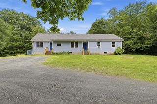29 Woodland Lane, Enfield, NH 03748