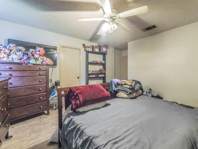 1218 Green Terrace DR, Round Rock, TX 78664