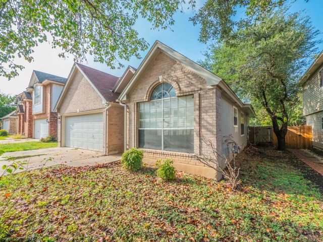 1218 Green Terrace DR, Round Rock, TX 78664