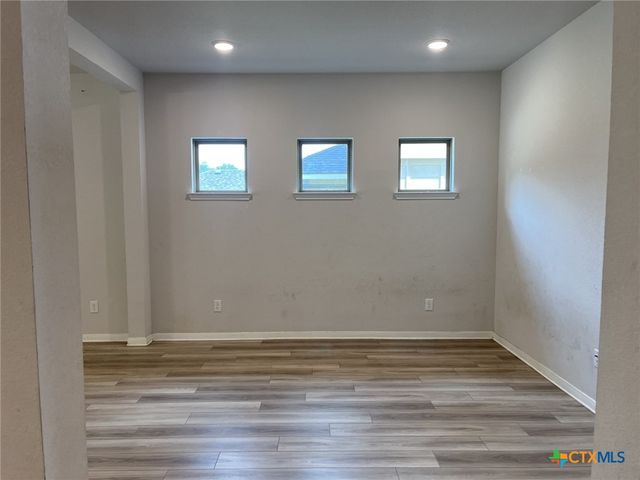 710 Friar Tuck Drive, Temple, TX 76502