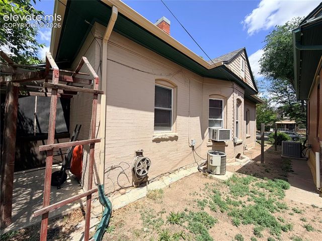 2025 N Greenwood Street, Pueblo, CO 81003