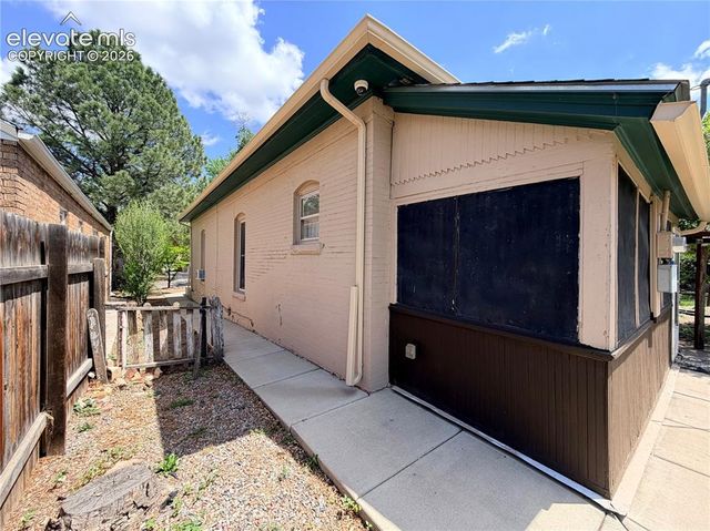 2025 N Greenwood Street, Pueblo, CO 81003