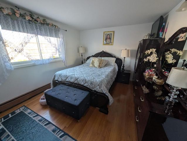 9421 S Roberts Road 2SE, Hickory Hills, IL 60457