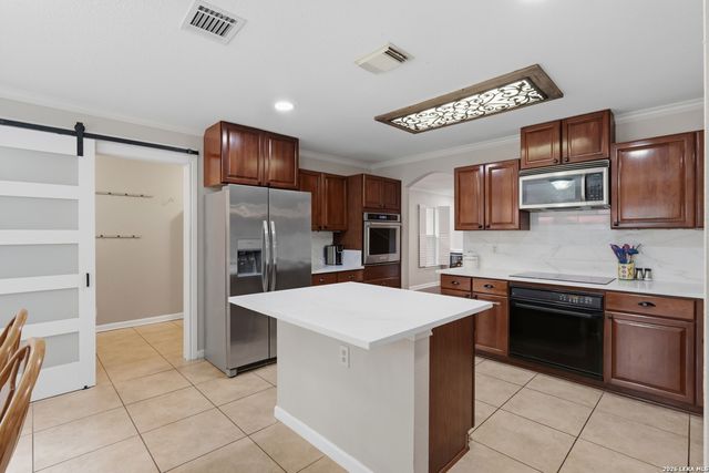 2143 Encanto Ridge, San Antonio, TX 78230