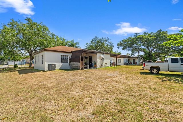 10544 SW 182nd Street, Miami, FL 33157