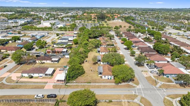 10544 SW 182nd Street, Miami, FL 33157