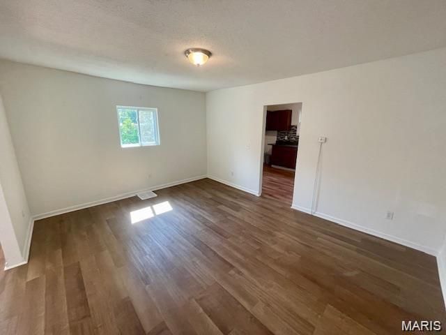 430 Bluff Drive, St Louis, MO 63137