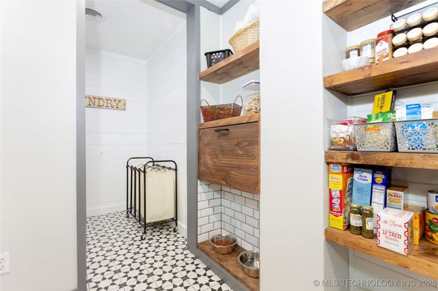 5040 E Creek Street, Mcalester, OK 74501