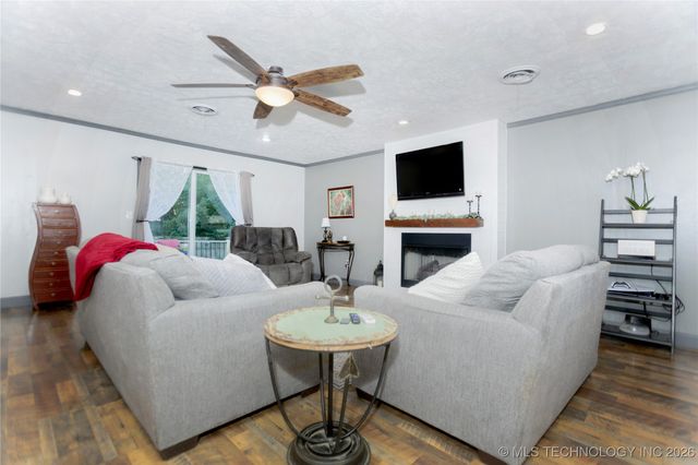 5040 E Creek Street, Mcalester, OK 74501