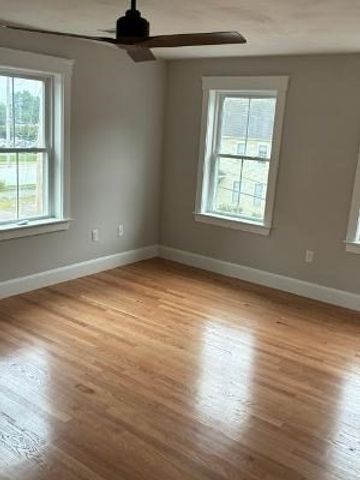 9 Jessica Lane, Weymouth, MA 02190