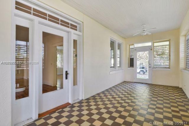 2000 S Miami Ave, Miami, FL 33129