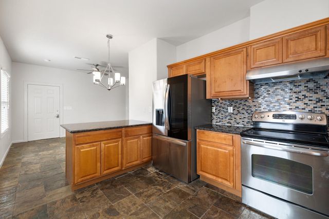 631 Cortlandt Street A, Houston, TX 77007