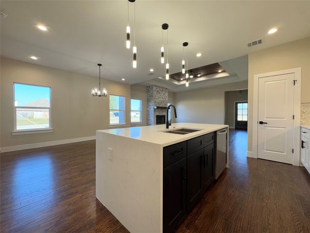 243 Port Drive, Gun Barrel City, TX 75156