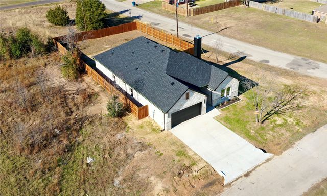 243 Port Drive, Gun Barrel City, TX 75156