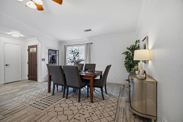 618 Birdsong Court, Exeter, CA 93221