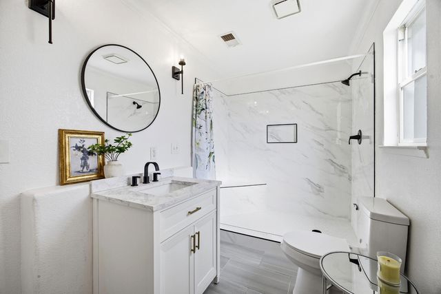 618 Birdsong Court, Exeter, CA 93221