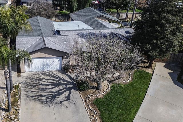 618 Birdsong Court, Exeter, CA 93221