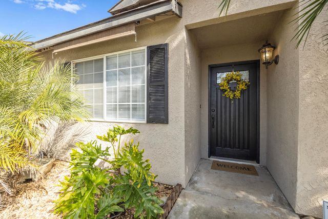 618 Birdsong Court, Exeter, CA 93221