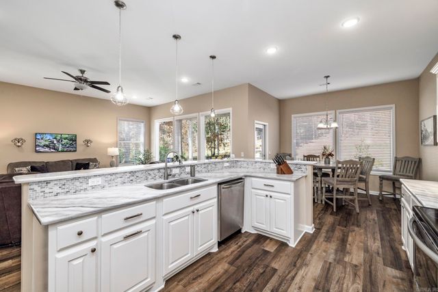 17 Promesa Place, Hot Springs Village, AR 71909