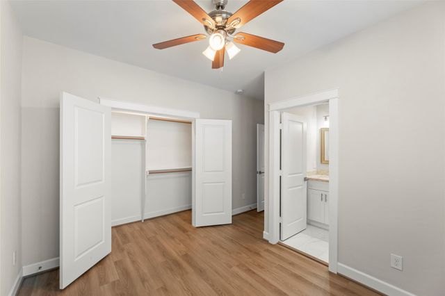 603 Link Road G, Houston, TX 77009