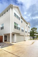 603 Link Road G, Houston, TX 77009