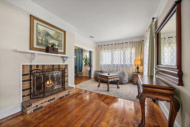 6 E San Carlos Ave, St Augustine, FL 32084