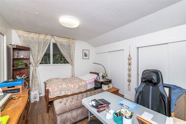 409 Luakini Street, Honolulu, HI 96817