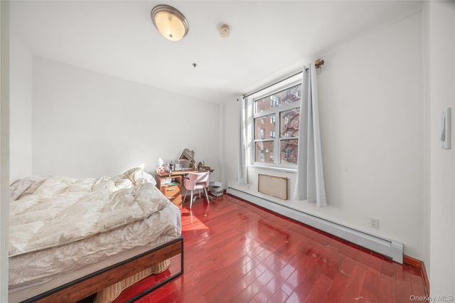 141-52 33rd Avenue 3C, Flushing, NY 11354