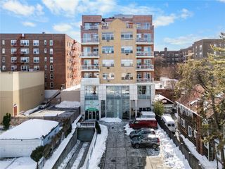 141-52 33rd Avenue 3C, Flushing, NY 11354