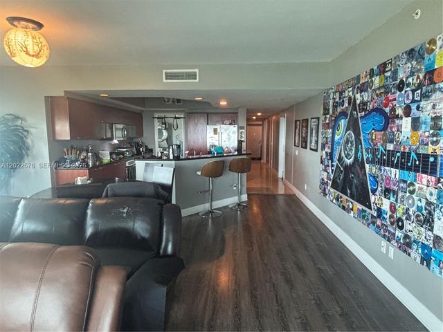 14951 ROYAL OAKS LN 1909, North Miami, FL 33181