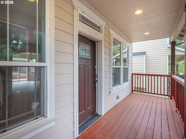 21754 Ne Couch Ct, Gresham, OR 97030