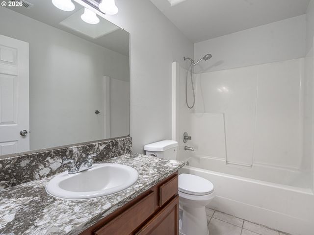 21754 Ne Couch Ct, Gresham, OR 97030