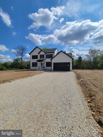 102 HEATHERWOOD DR, Vineland, NJ 08360