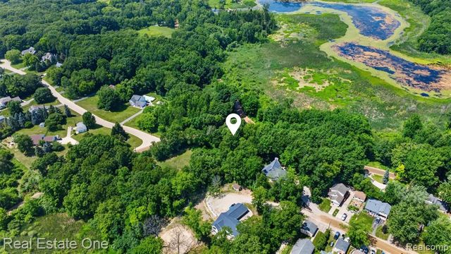 0000 Big Lake, Davisburg, MI 48350